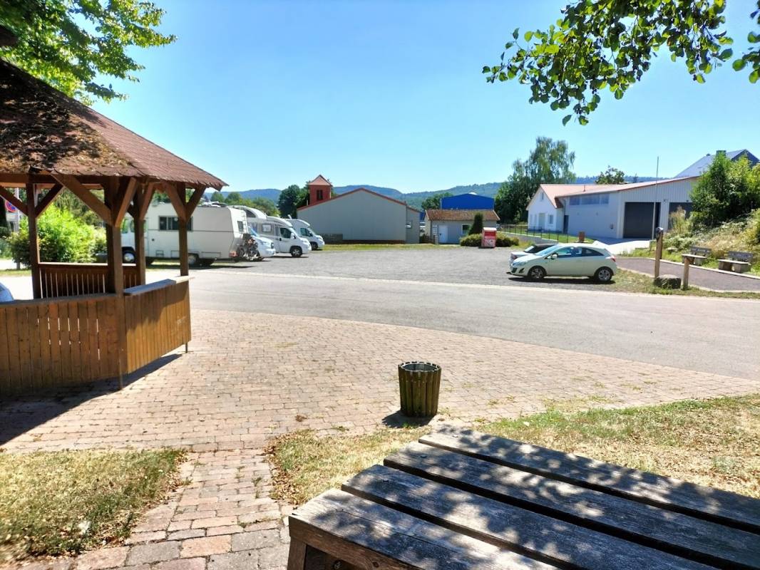 Wohnmobilstellplatz Rolfshagen — Motorhome pitch in Auetal