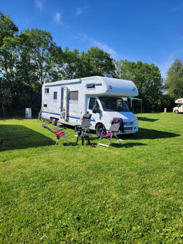 Wohnmobilstellplatz Kuhles Camping — Photo 2