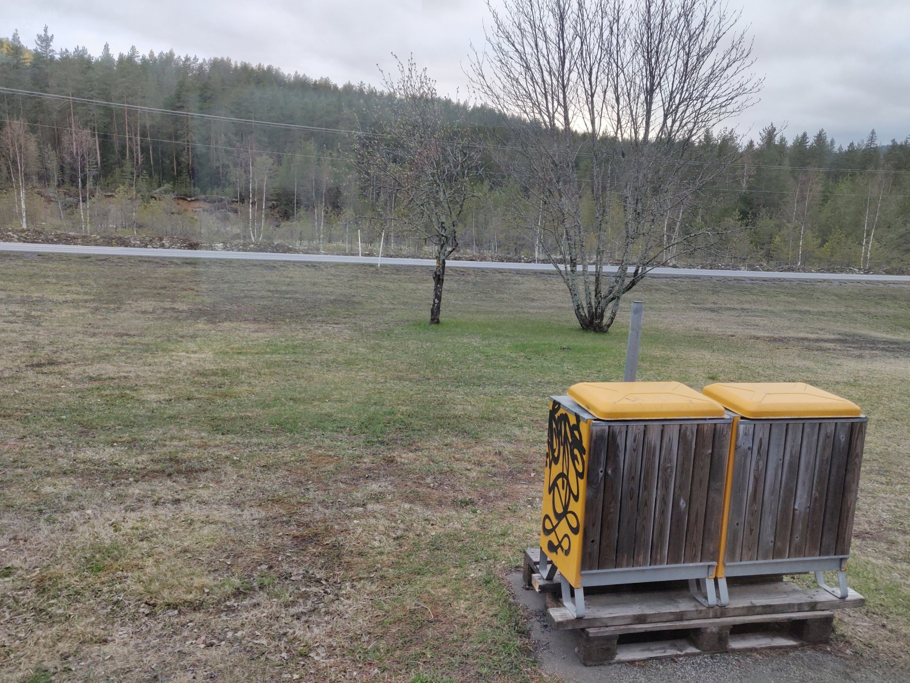 Stellplatz  Burgruine Wallenstei — Photo 2