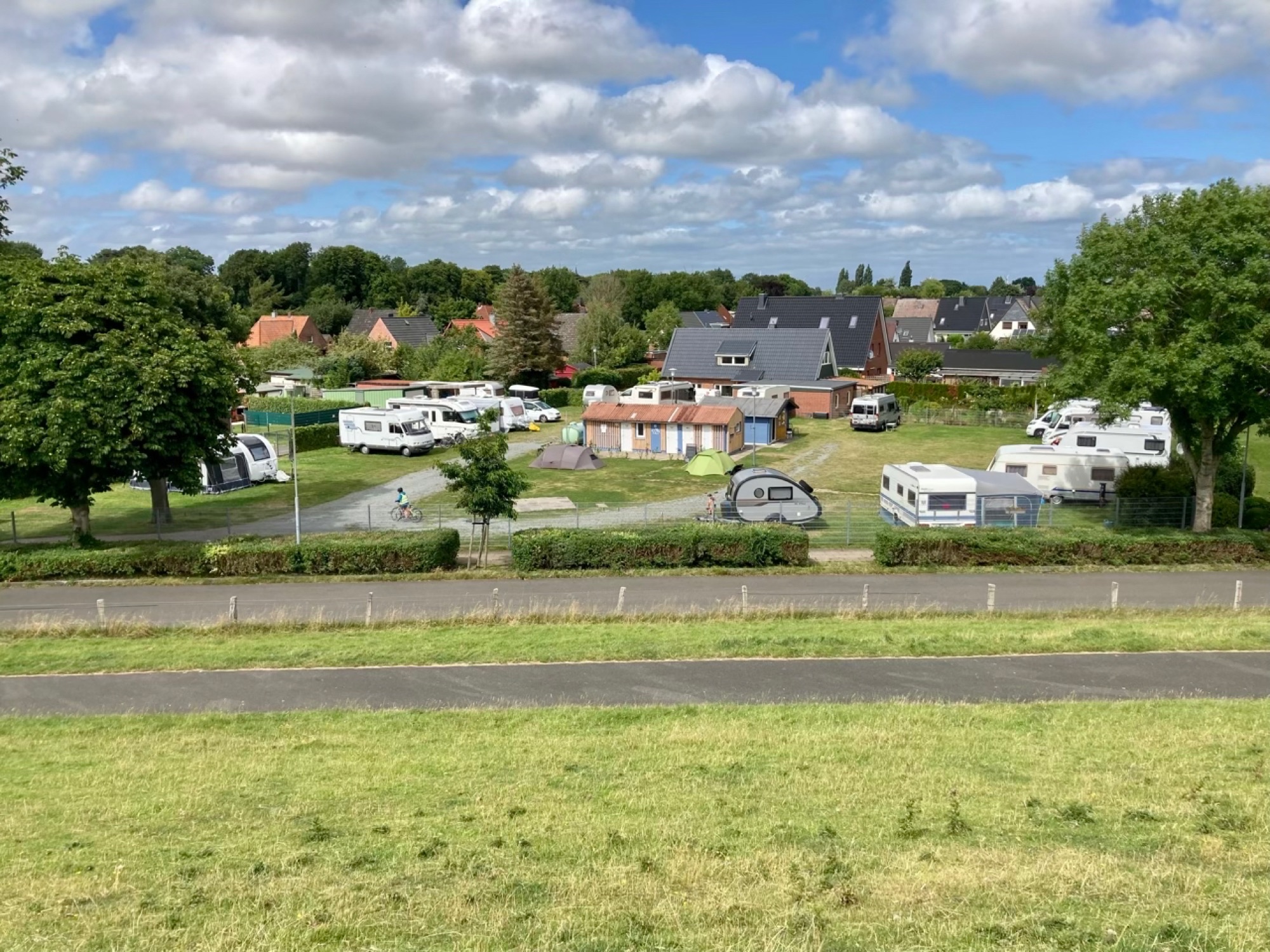 Elbdeichcamp — Campingplatz in Brunsbüttel