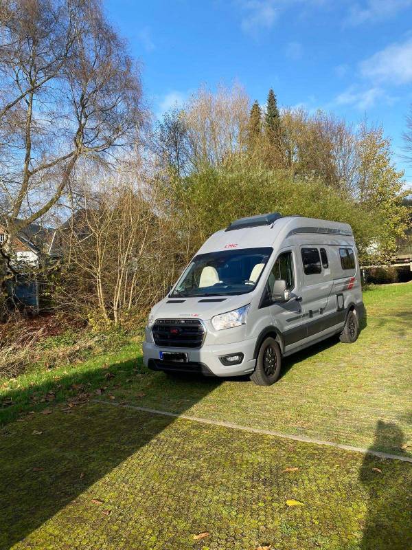 Wohnmobilstellplatz im Kurpark Eslohe — Photo 5