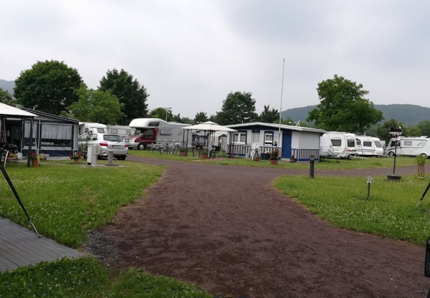 Campingplatz Gülser Moselbogen — Photo 3