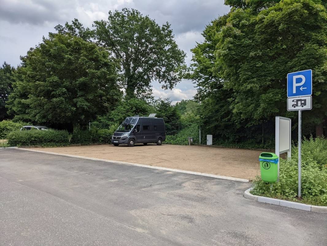 Wohnmobilstellplatz Niederrodenbach — Photo 5