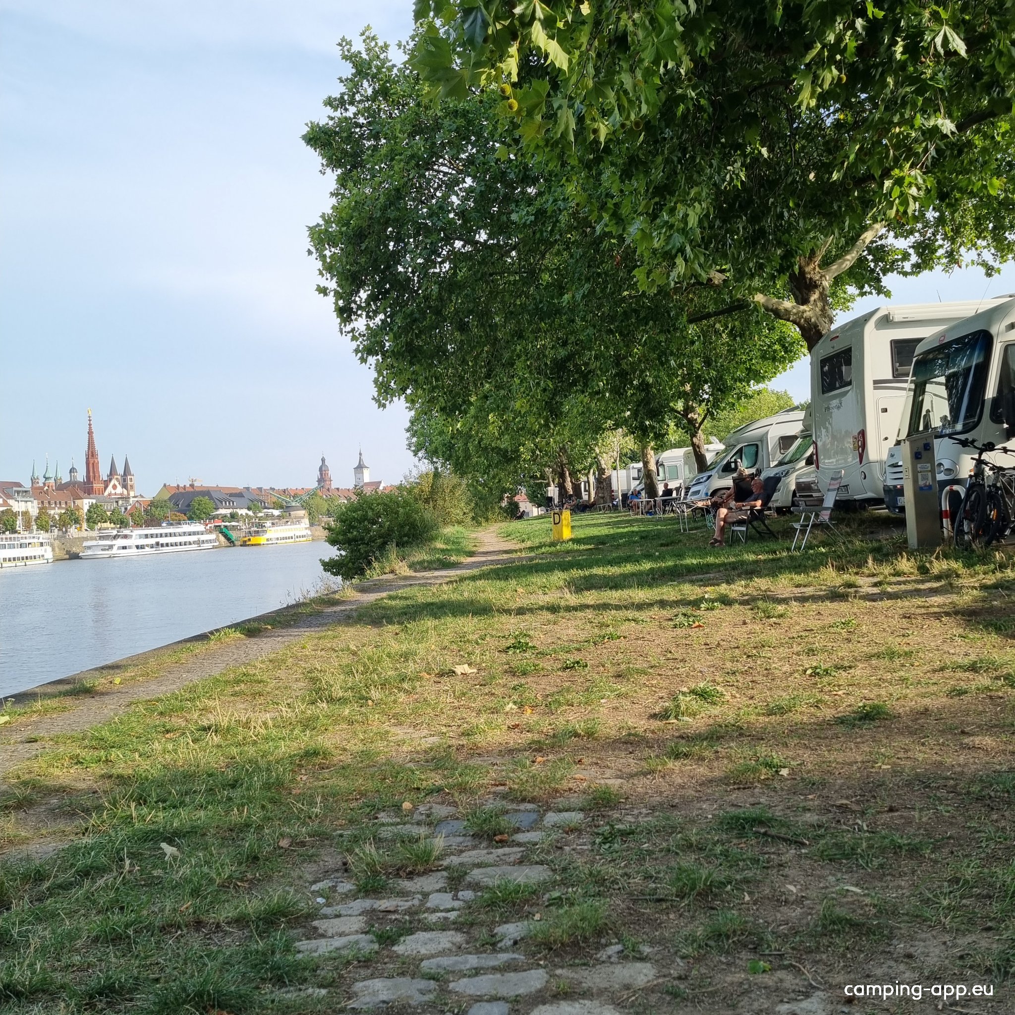 Viehmarkplatz / Friedensbrücke Würzburg