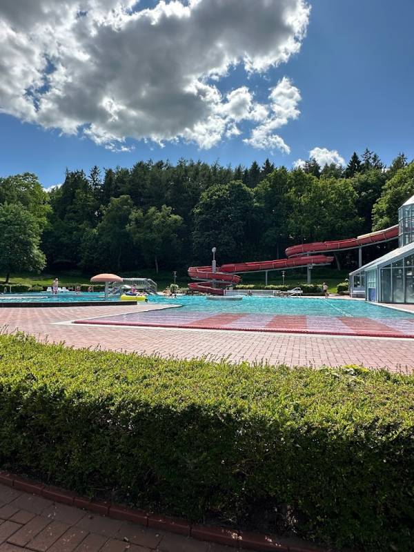 Waldschwimmbad Burg