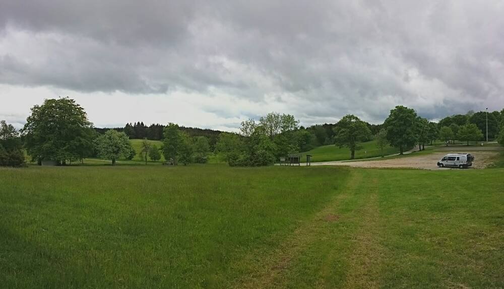 Stellplatz am Sportplatz Obernheim