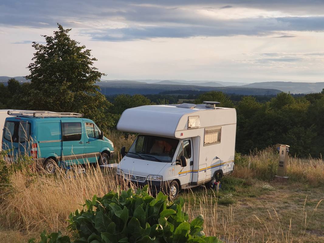 Stellplatz an der Flugschule Dolmar Kühndorf — Photo 5