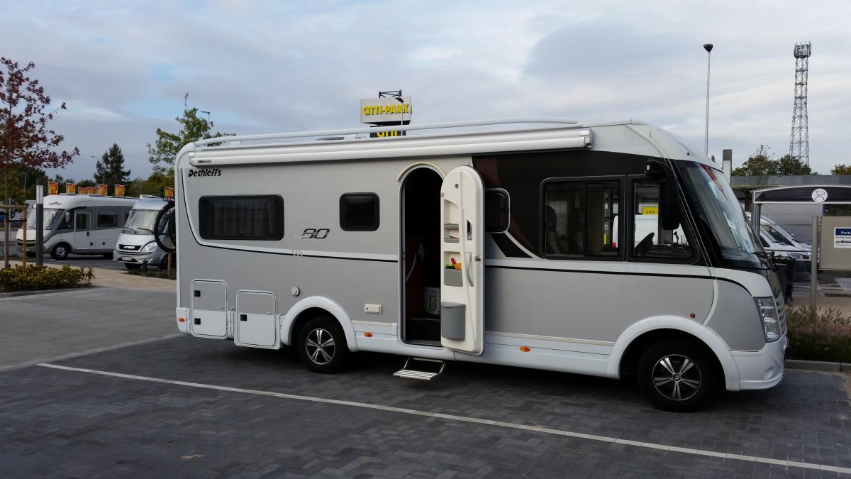 Stellplatz am Citti-Park Lübeck — Motorhome pitch in Lübeck