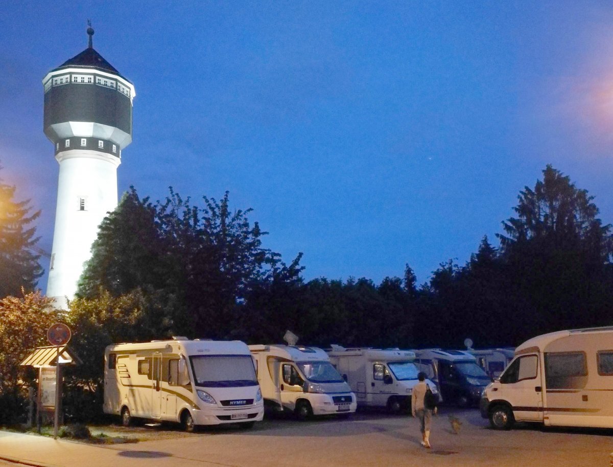 Wohnmobilstellplatz am Wasserturm — Motorhome pitch in Kehl