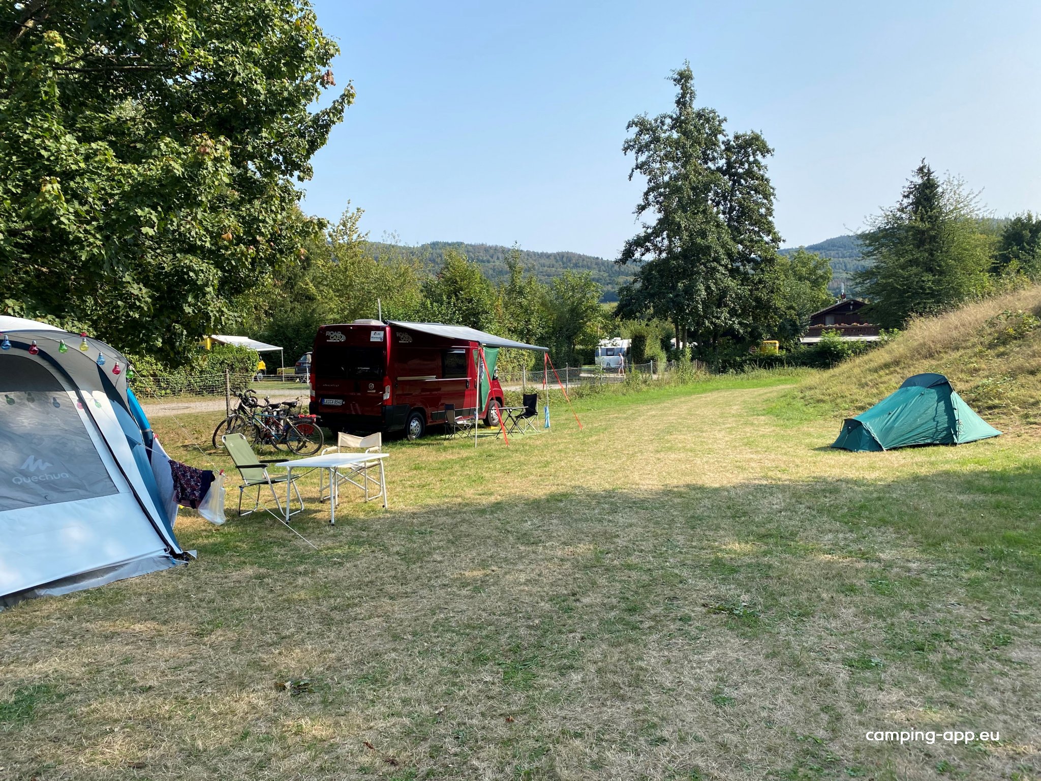 Nibelungen-Camping am Schwimmbad — Photo 4