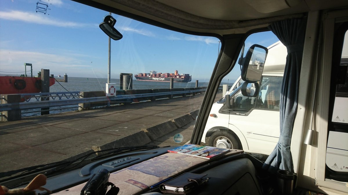 Stellplatz am Fährhafen Cuxhaven — Photo 4