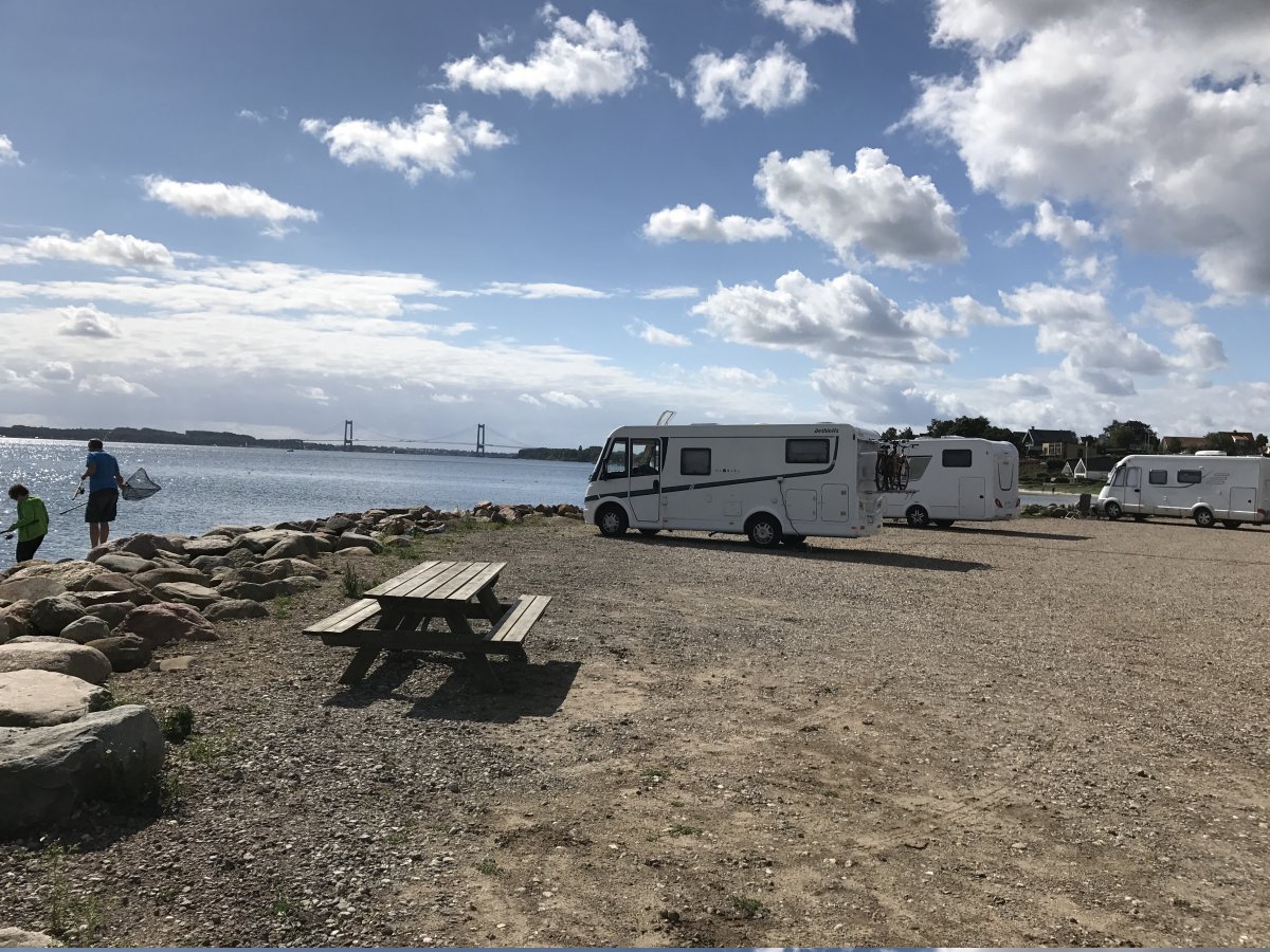 Stellplatz am Yachthafen Fredericia — Motorhome pitch in Fredericia