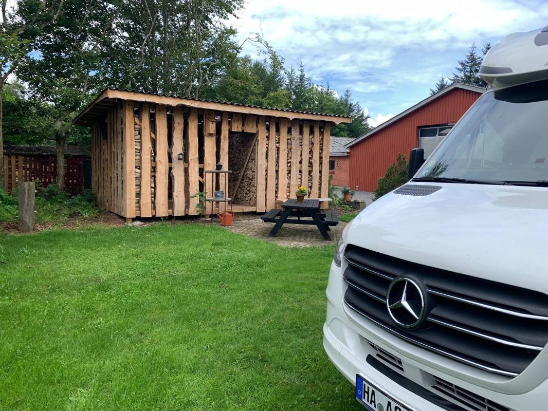 Übernachtungsparkplatz bei Fam. Faarkrog