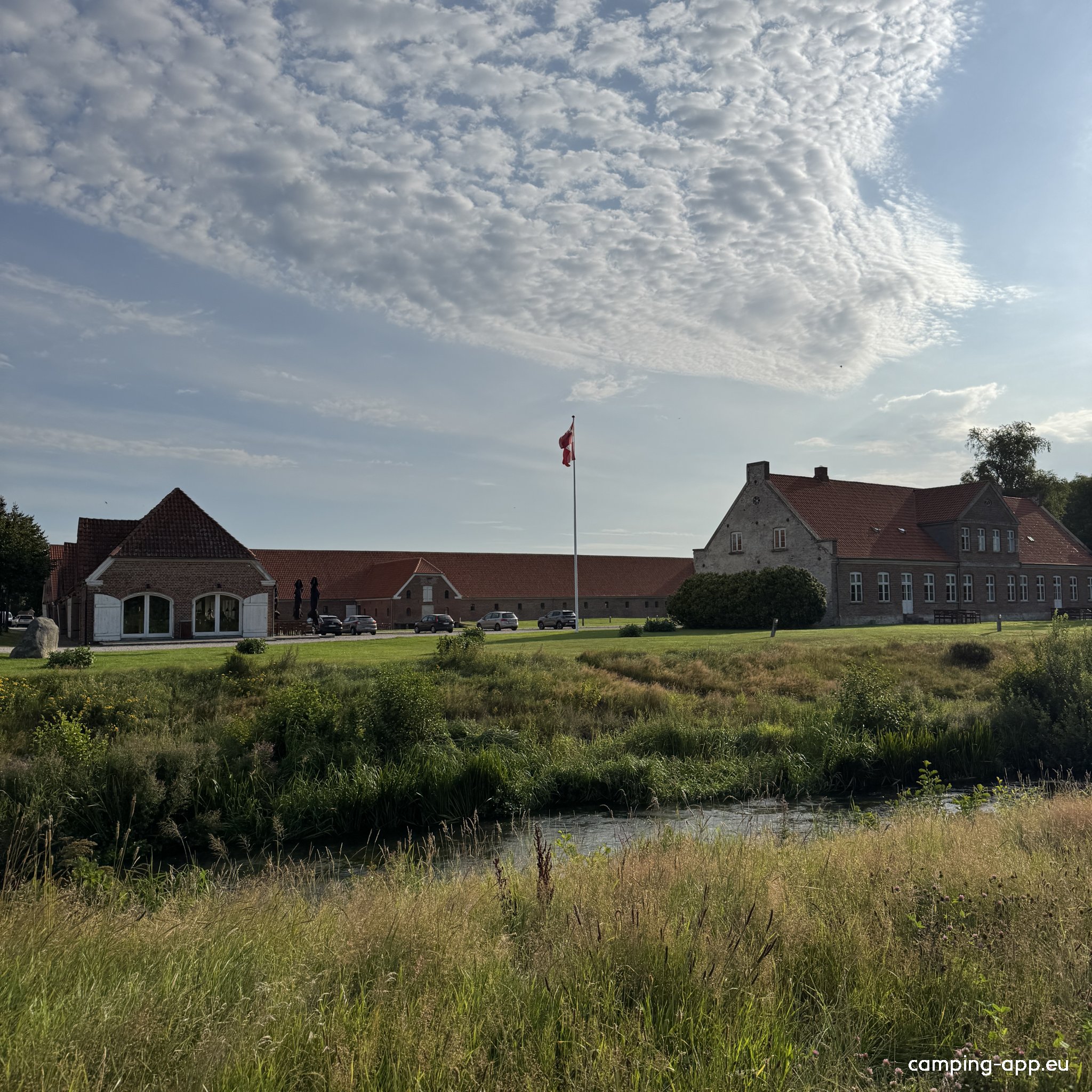 Stellplatz am Schloss Gram — Photo 4